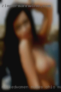 Nackedwomen nudes of agood vegina Ohio mature.
